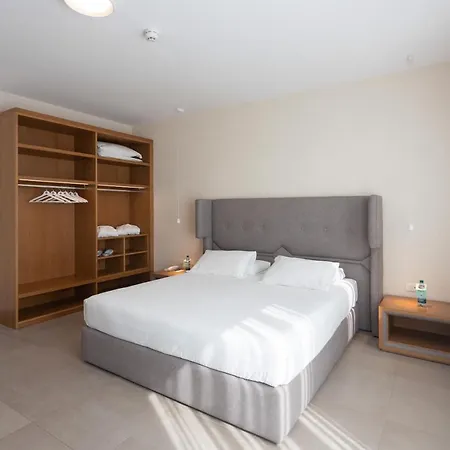 Отель Mosella - A Lagoon Retreat 3*